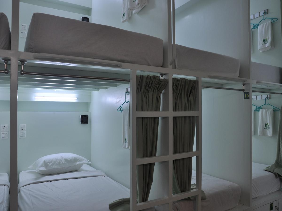 Hostel Latha Yangon Extérieur photo